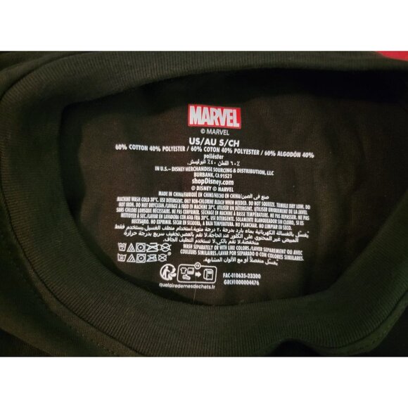 DISNEY The Avengers Marvel Artist Series T-Shirt for Adults by Sara Pichelli - Picture 4 of 5